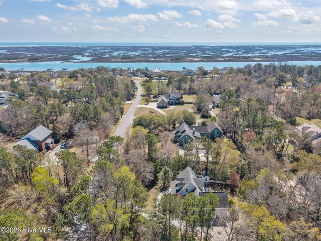 530 North Line Drive, Hampstead, NC 28443