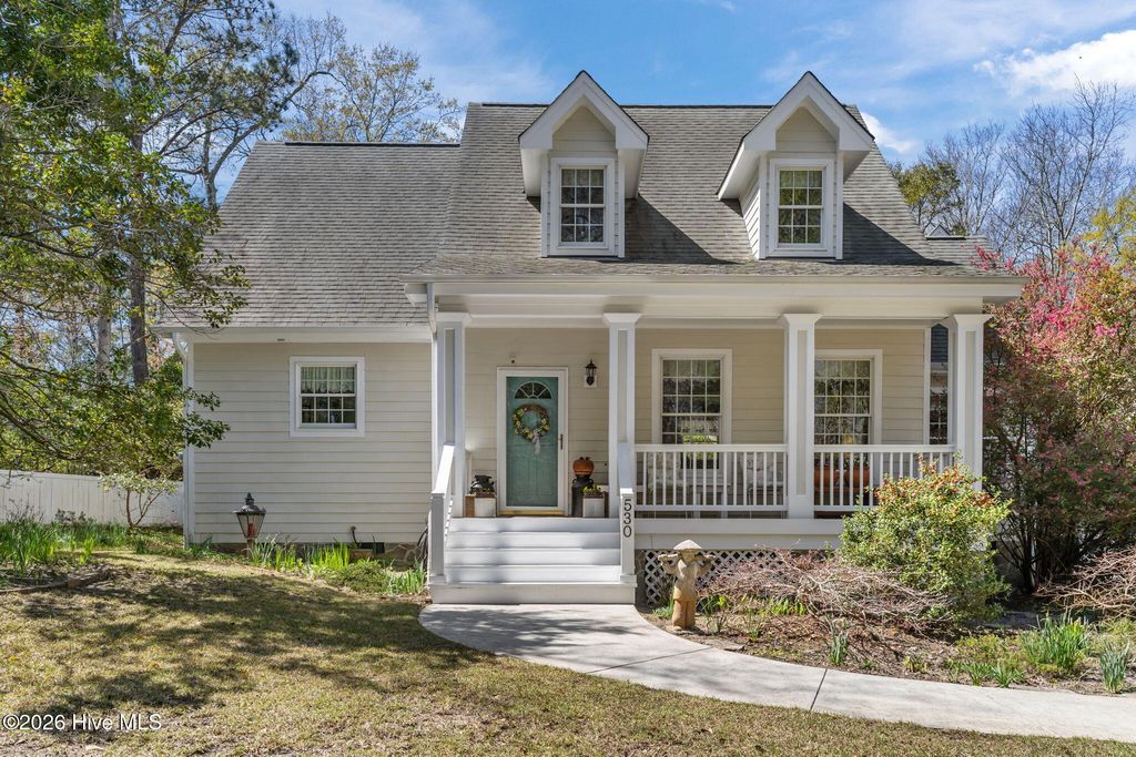 530 North Line Drive, Hampstead, NC 28443