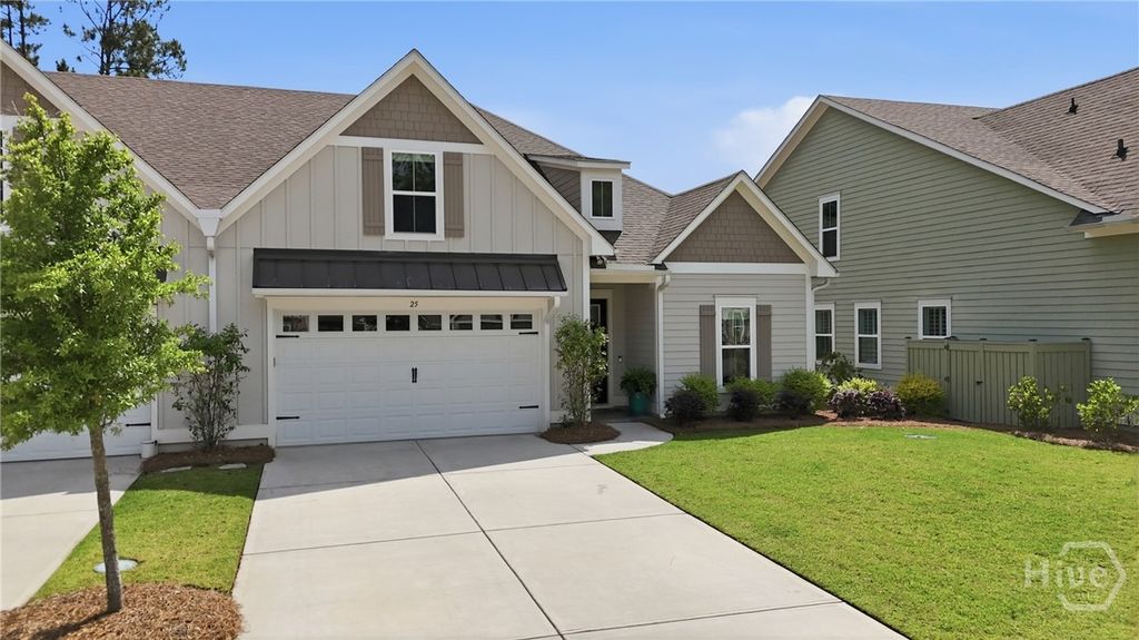Image 4 of property listing at 25 Golf Drive, Pooler, GA 31322