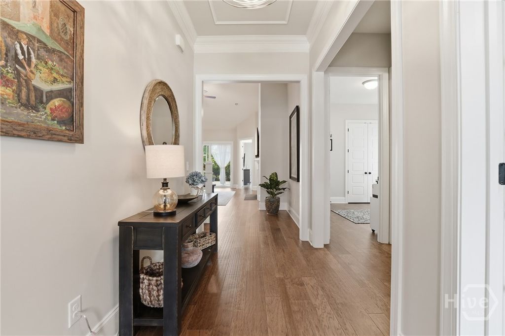 Image 7 of property listing at 25 Golf Drive, Pooler, GA 31322