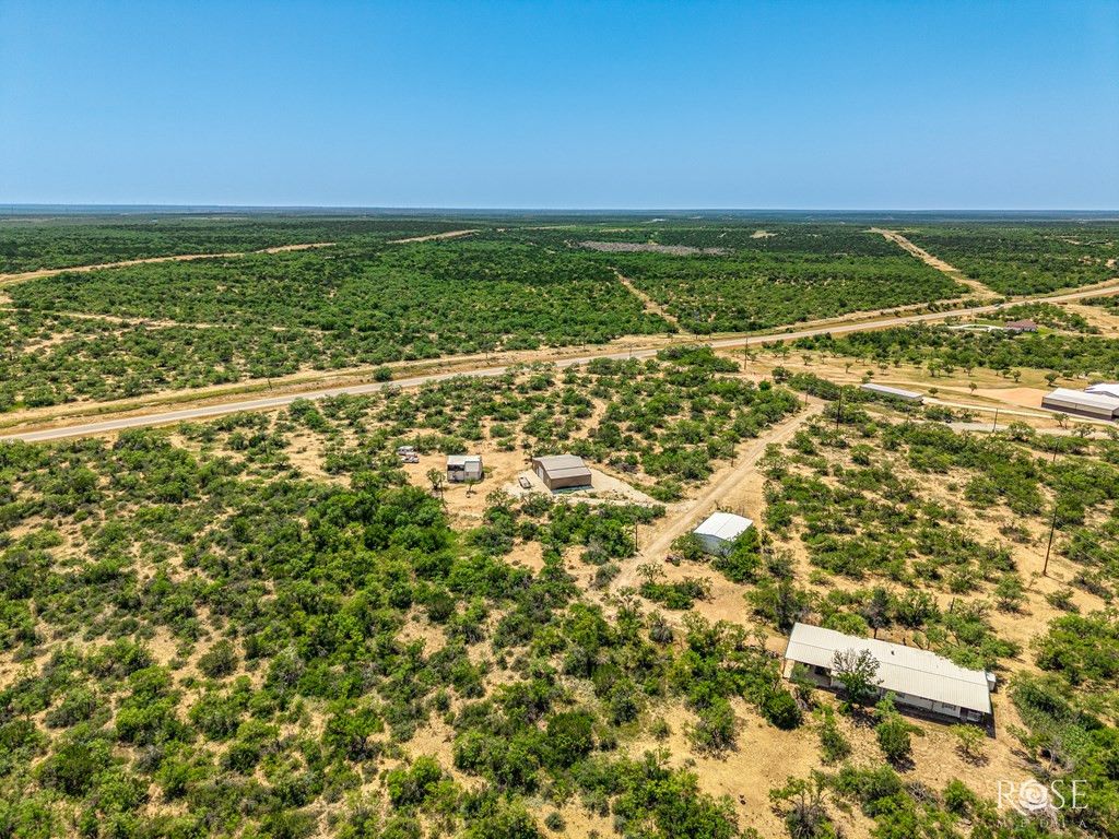 Image 12 of property listing at 17001 Mustang Creek Road, Millersview, TX 76862