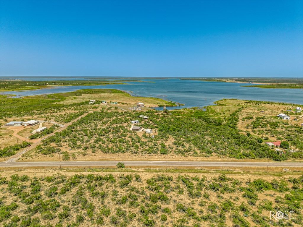 Image 18 of property listing at 17001 Mustang Creek Road, Millersview, TX 76862