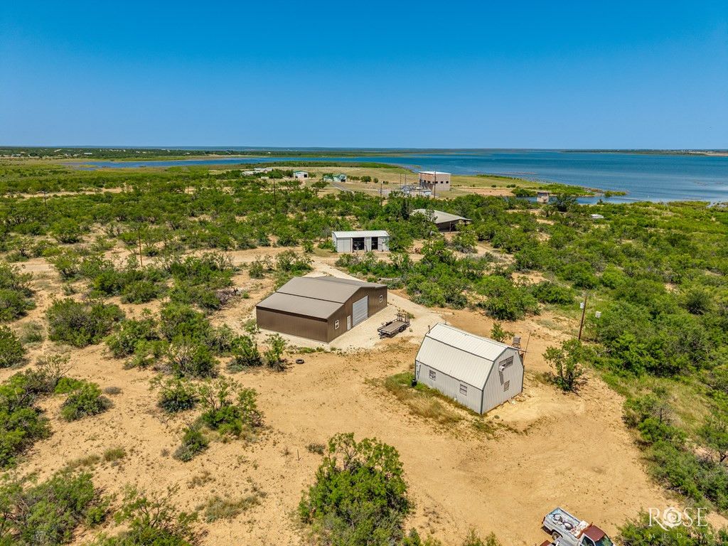 Image 25 of property listing at 17001 Mustang Creek Road, Millersview, TX 76862