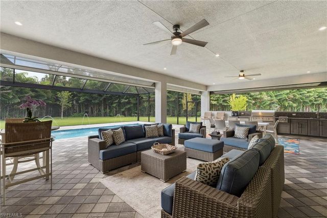 12083 Azalea WAY, Naples, FL 34120