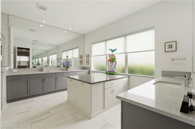 12083 Azalea WAY, Naples, FL 34120