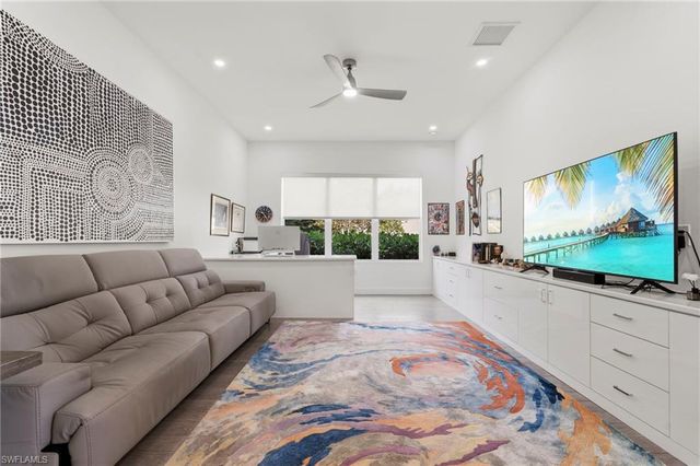 12083 Azalea WAY, Naples, FL 34120