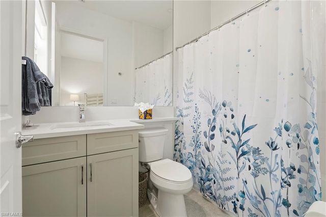12083 Azalea WAY, Naples, FL 34120