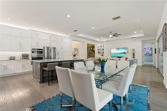 12083 Azalea WAY, Naples, FL 34120