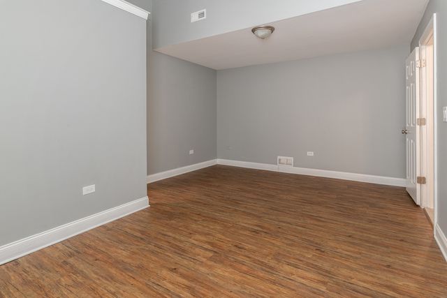 39285 N Garnett Avenue, Beach Park, IL 60099