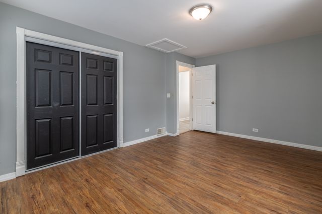 39285 N Garnett Avenue, Beach Park, IL 60099