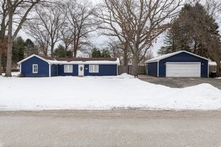 39285 N Garnett Avenue, Beach Park, IL 60099
