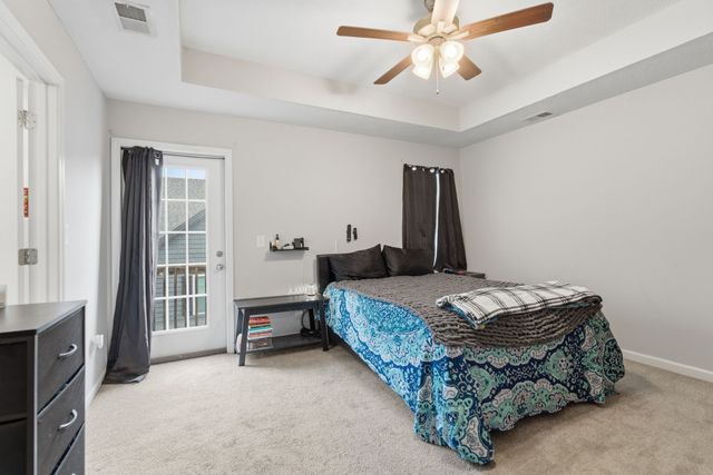 324 Jerry Butler Dr, La Vergne, TN 37086