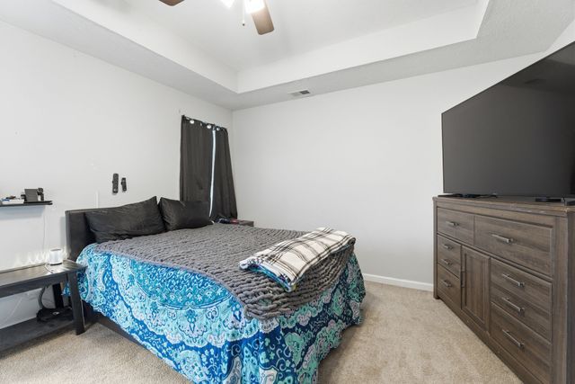 324 Jerry Butler Dr, La Vergne, TN 37086