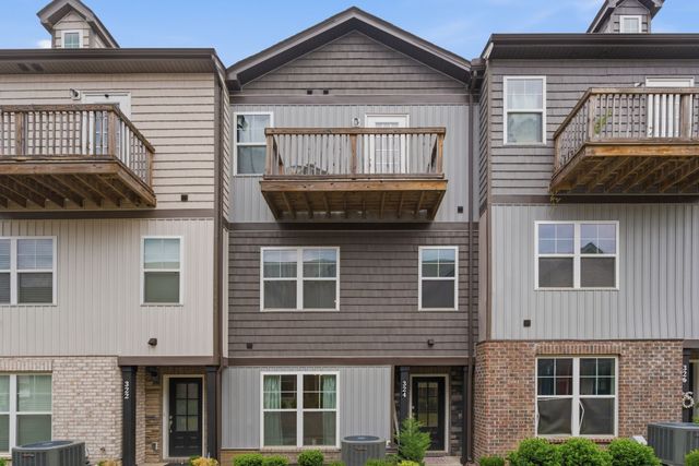 324 Jerry Butler Dr, La Vergne, TN 37086