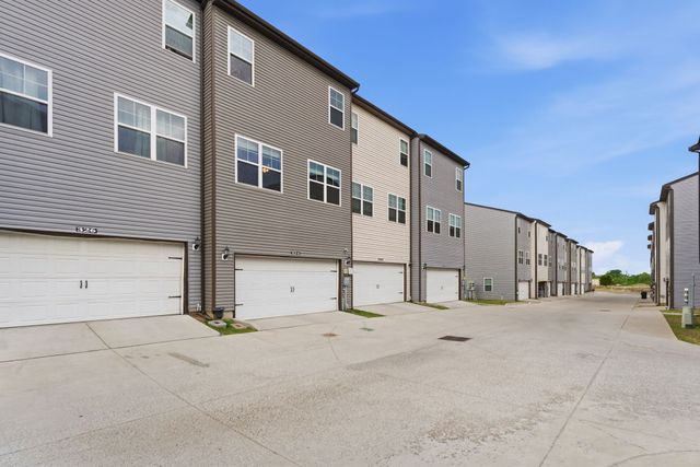 324 Jerry Butler Dr, La Vergne, TN 37086