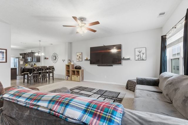 324 Jerry Butler Dr, La Vergne, TN 37086