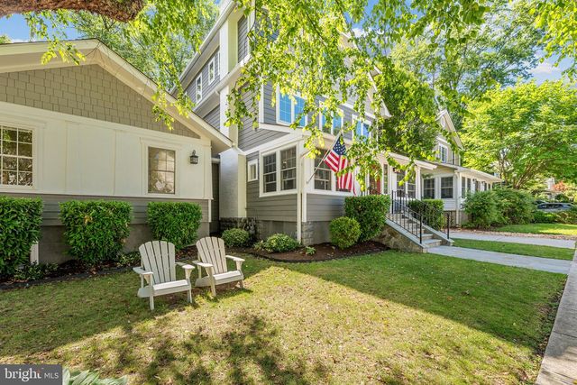 132 S GARFIELD ST, Arlington, VA 22204