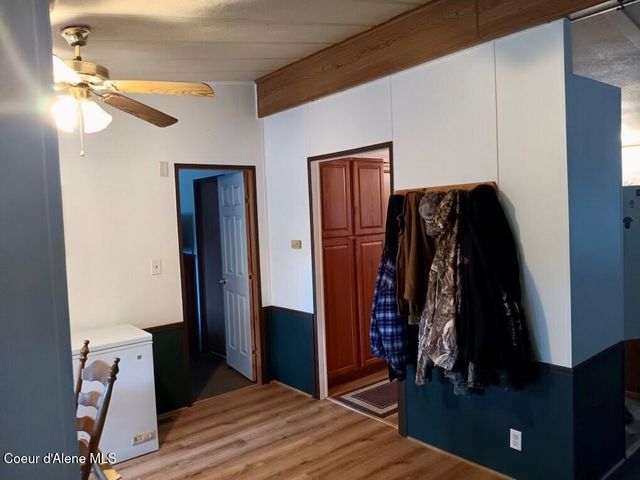 638 Pinewood Ln, Cocolalla, ID 83813