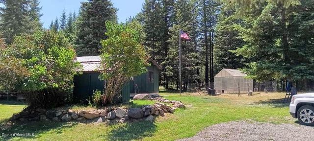 638 Pinewood Ln, Cocolalla, ID 83813
