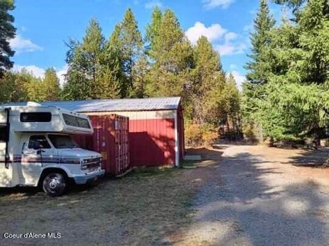 638 Pinewood Ln, Cocolalla, ID 83813