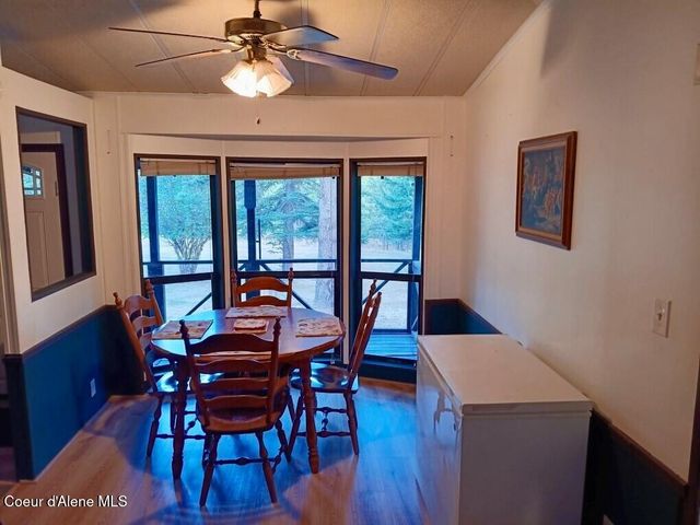 638 Pinewood Ln, Cocolalla, ID 83813