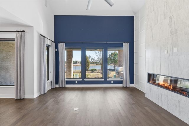 15314 Viviente Drive, Conroe, TX 77302