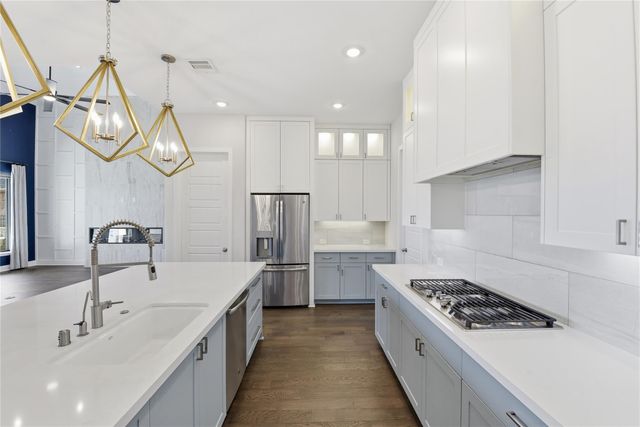 15314 Viviente Drive, Conroe, TX 77302