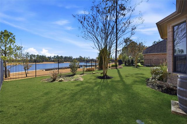 15314 Viviente Drive, Conroe, TX 77302