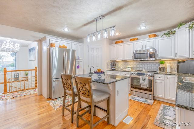 3507 Quail Run Road, West Plains, MO 65775