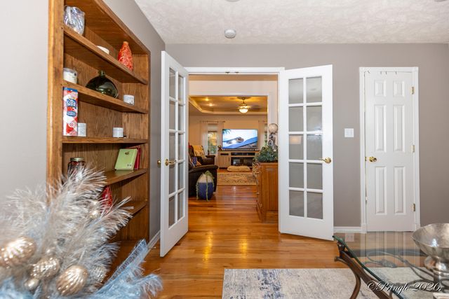 3507 Quail Run Road, West Plains, MO 65775