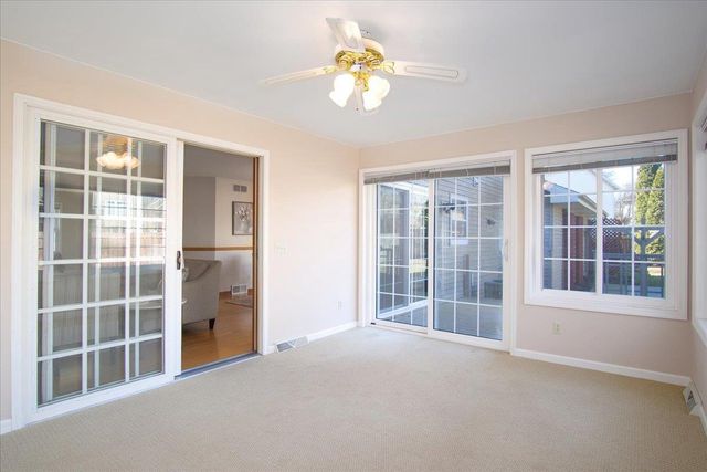 498 N Arthur Circle, Verona, WI 53593