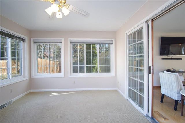 498 N Arthur Circle, Verona, WI 53593