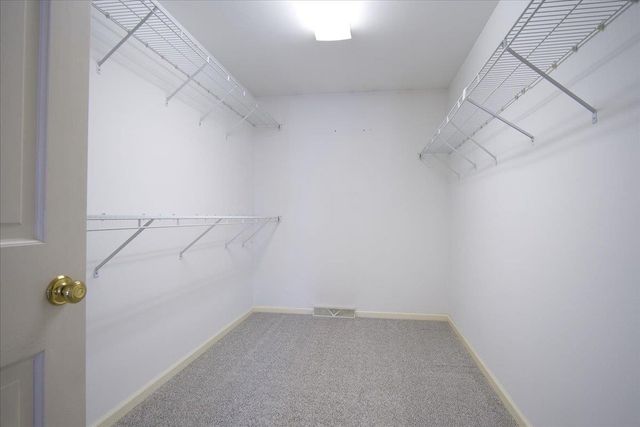 498 N Arthur Circle, Verona, WI 53593