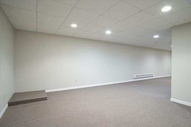 498 N Arthur Circle, Verona, WI 53593