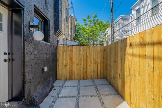1405 N CORLIES ST, Philadelphia, PA 19121