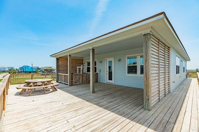 13219 Jolly Roger, Freeport, TX 77541