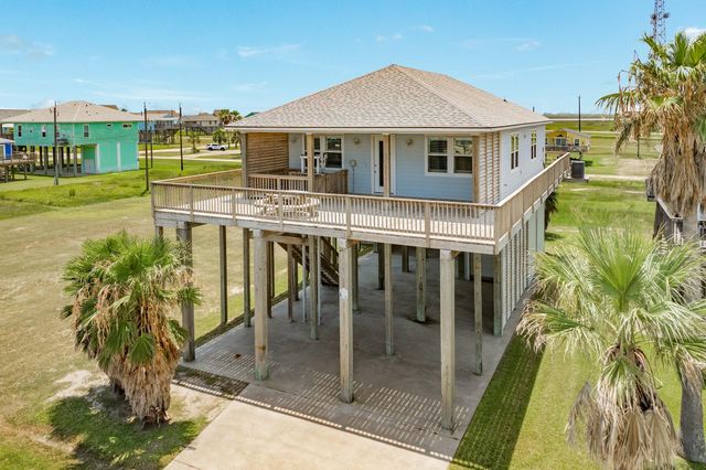 13219 Jolly Roger, Freeport, TX 77541