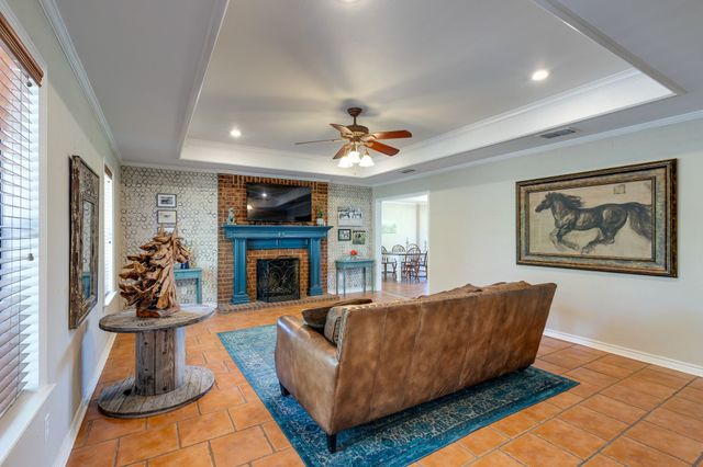 200 Vz County Road 4124, Canton, TX 75103