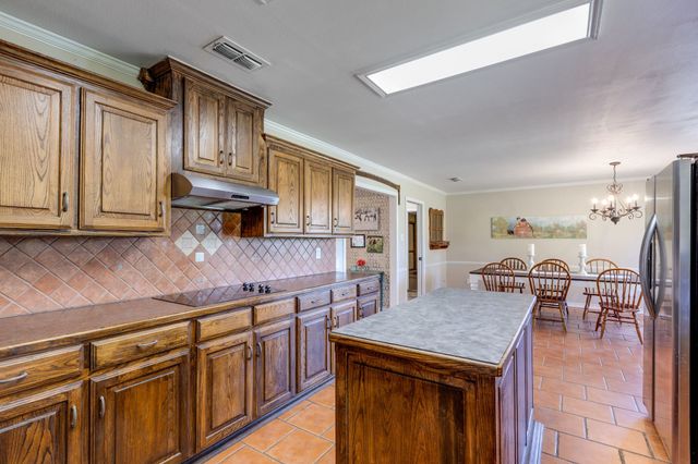 200 Vz County Road 4124, Canton, TX 75103