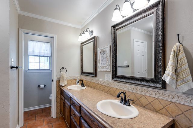 200 Vz County Road 4124, Canton, TX 75103