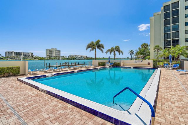19800 Sandpointe Bay 104, Tequesta, FL 33469