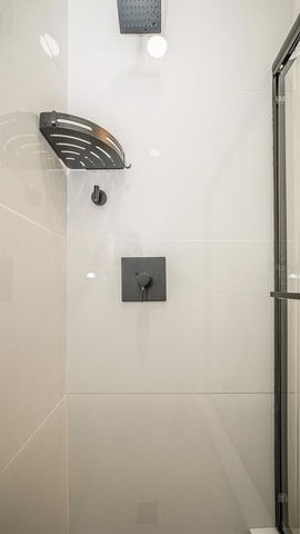 4739 BAYWOOD POINT DRIVE S, Gulfport, FL 33711