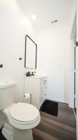 4739 BAYWOOD POINT DRIVE S, Gulfport, FL 33711