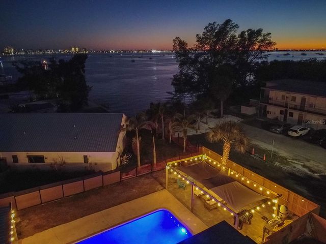 4739 BAYWOOD POINT DRIVE S, Gulfport, FL 33711