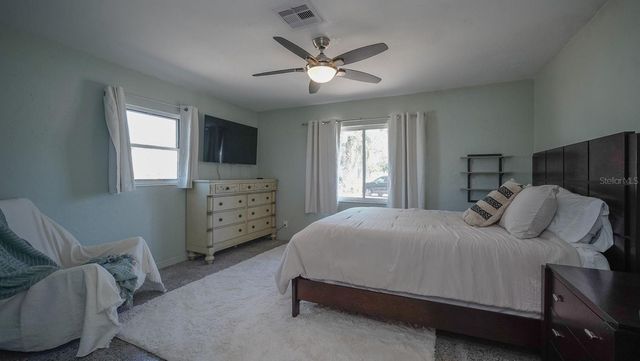 4739 BAYWOOD POINT DRIVE S, Gulfport, FL 33711