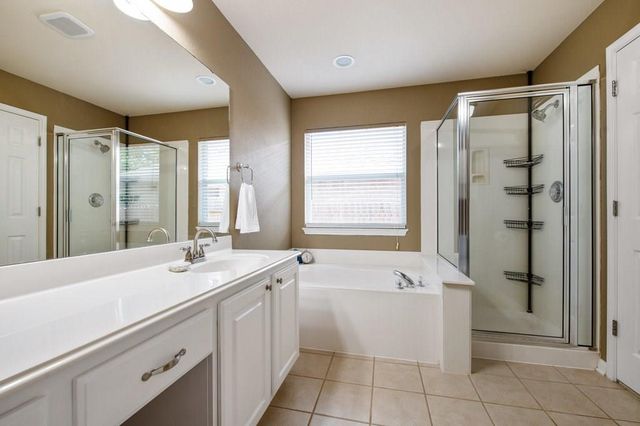 2720 Granite Creek DR, Leander, TX 78641