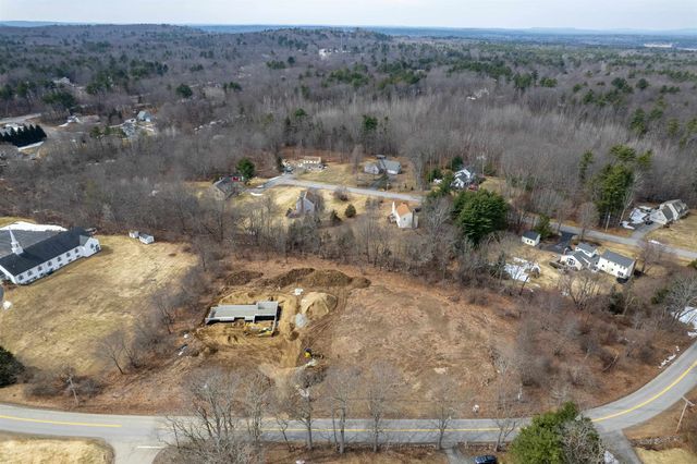 13-1 Dearborn Road, Greenland, NH 03840