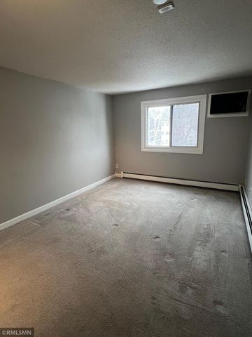 401 E Burnsville Parkway 334, Burnsville, MN 55337