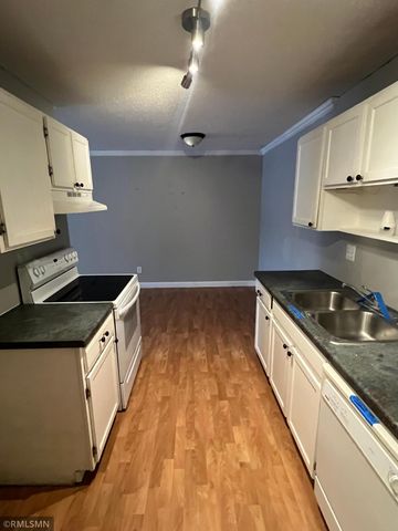 401 E Burnsville Parkway 334, Burnsville, MN 55337