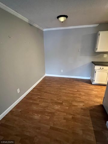 401 E Burnsville Parkway 334, Burnsville, MN 55337